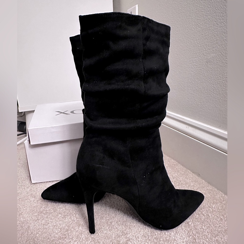 XOXO Genevie boots 8M